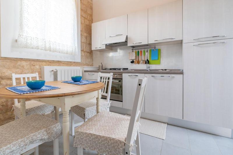 Baglio Cella - Appartamenti Per Vacanze Модика Экстерьер фото